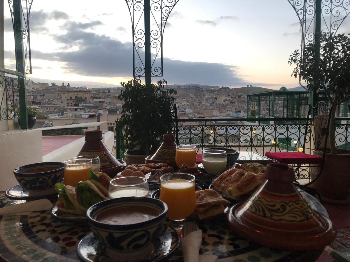 Riad Taj Salma Фес Екстериор снимка