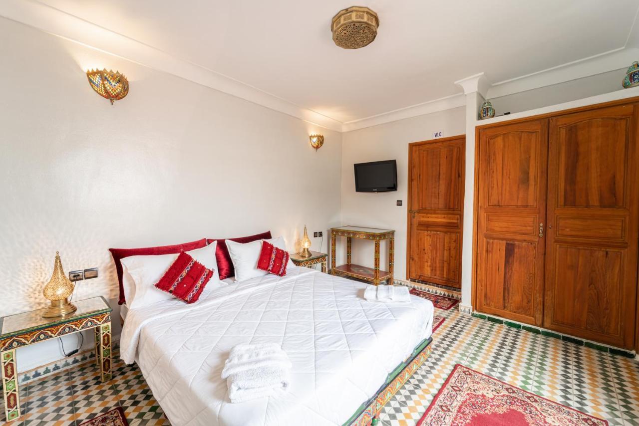 Riad Taj Salma Фес Екстериор снимка