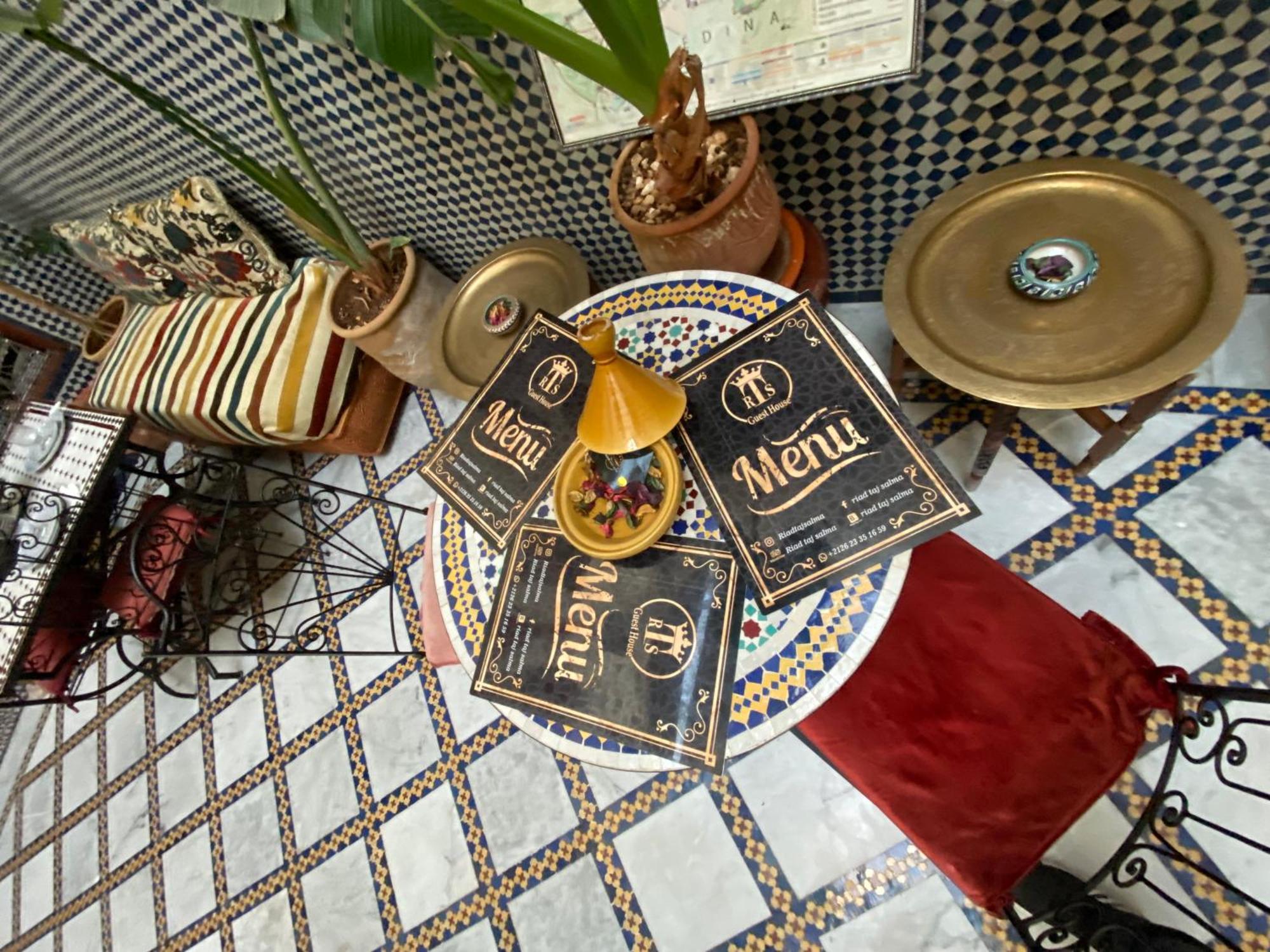 Riad Taj Salma Фес Екстериор снимка