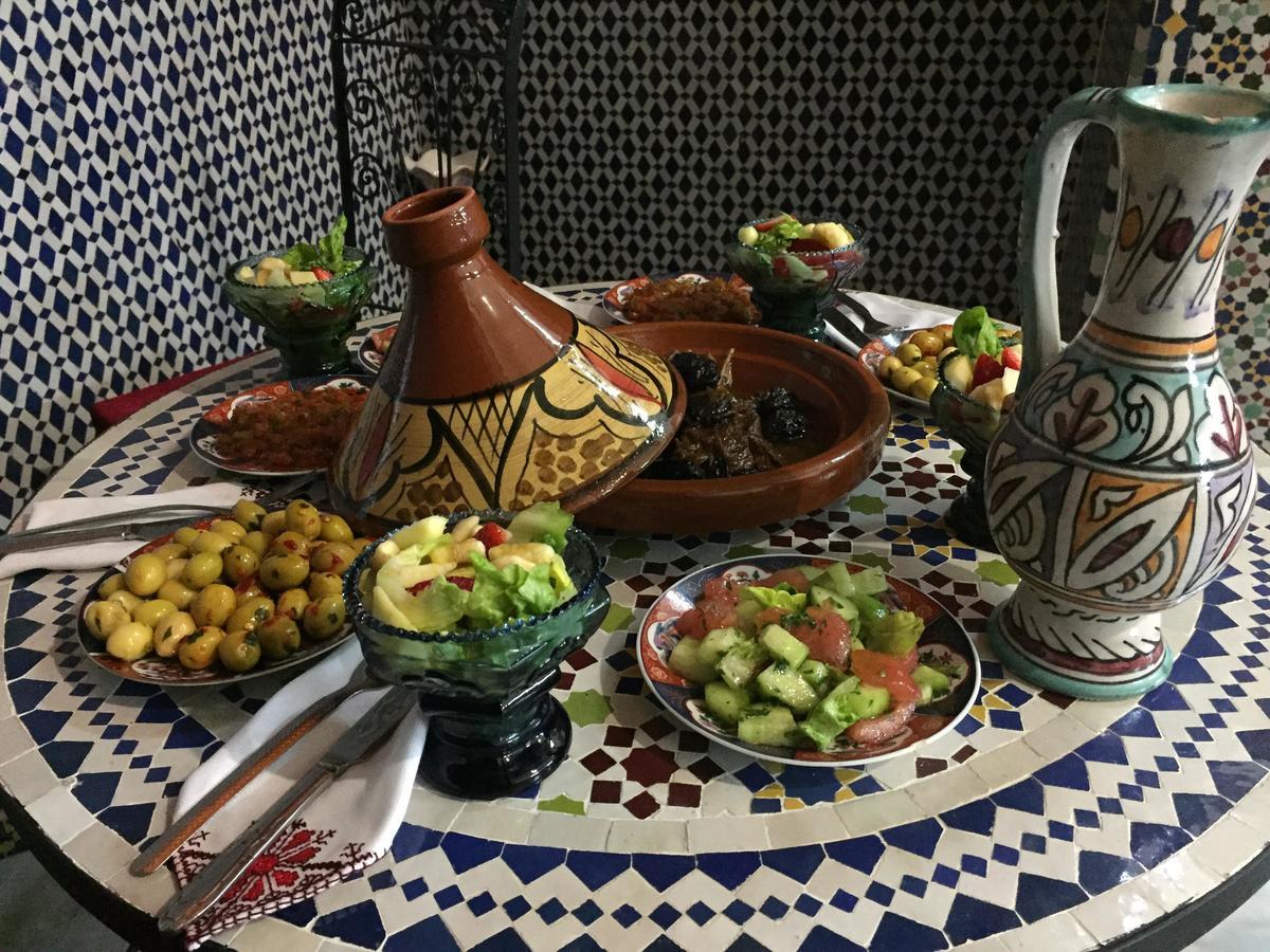Riad Taj Salma Фес Екстериор снимка