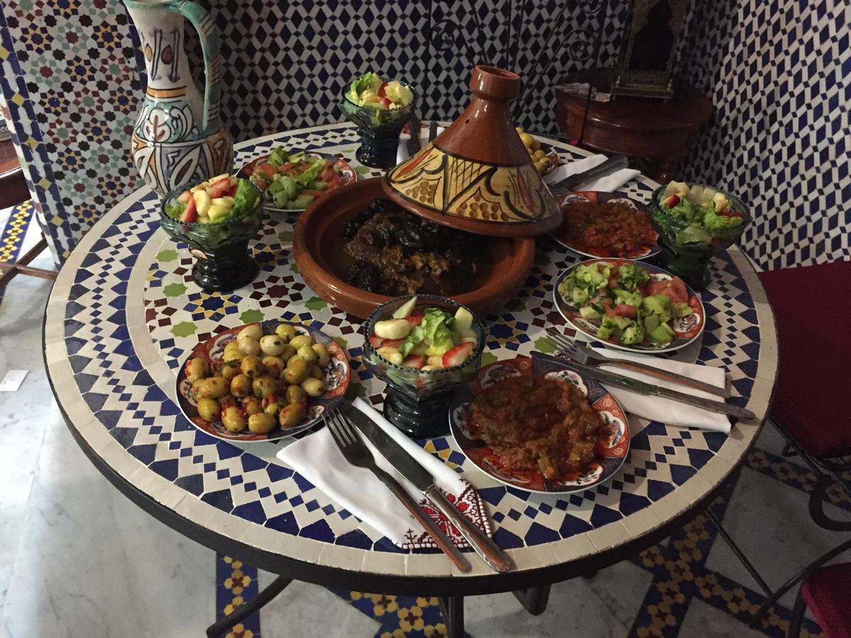 Riad Taj Salma Фес Екстериор снимка