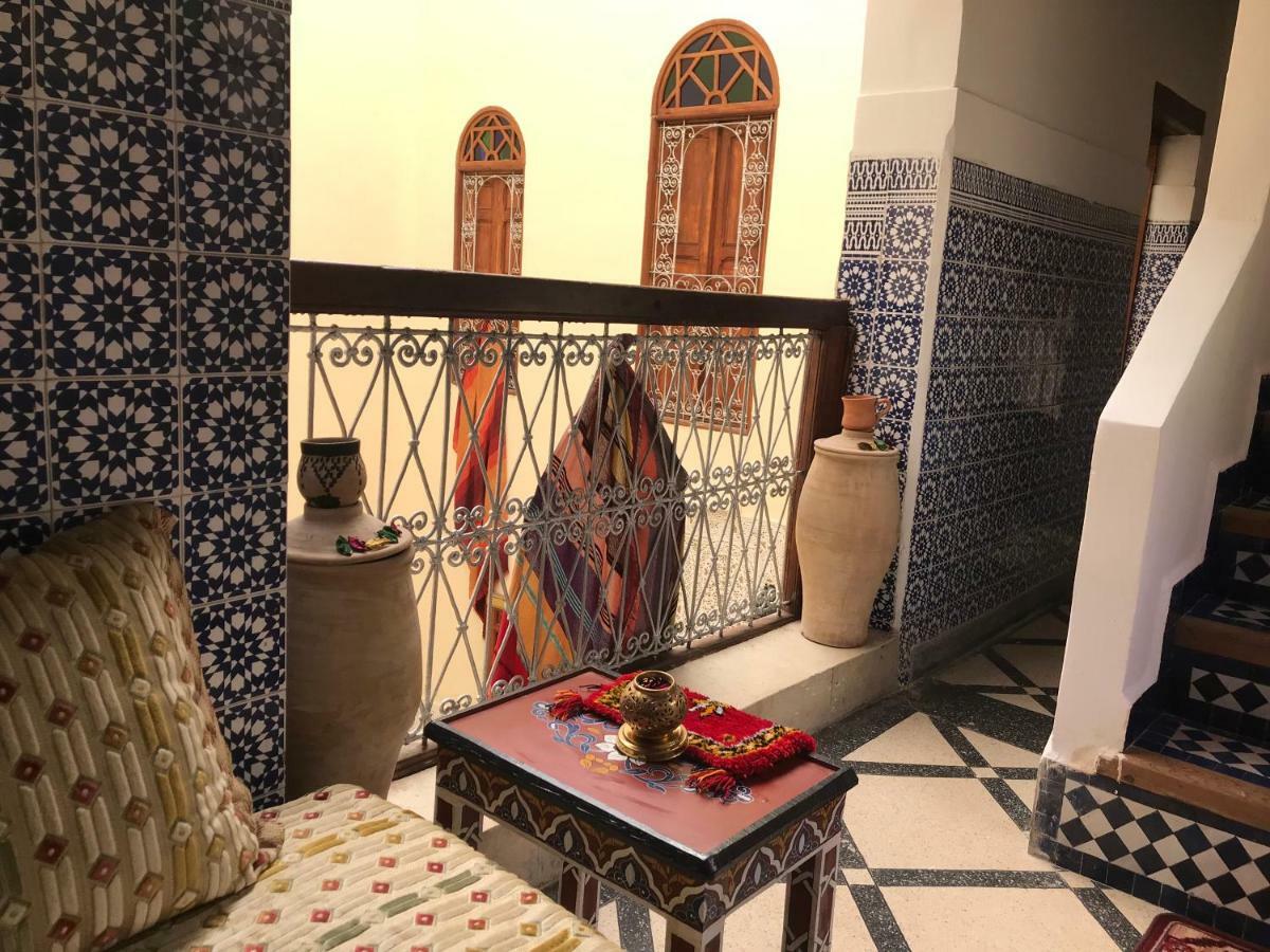 Riad Taj Salma Фес Екстериор снимка